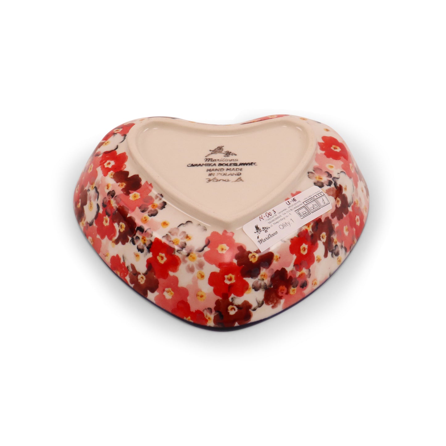 6"x7"x2" Heart Bowl. Pattern: Feeling Mellow