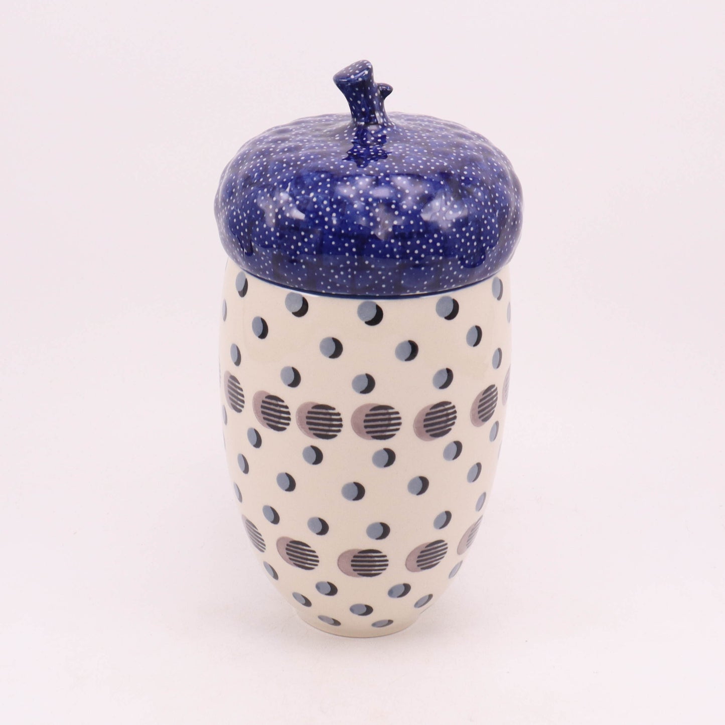 5"x9" Acorn Container with Lid .Pattern: Arcade