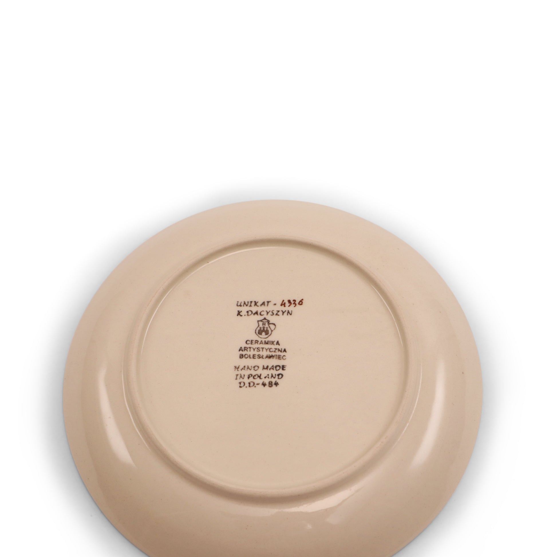 7.5" Breakfast Plate. Pattern: Laka