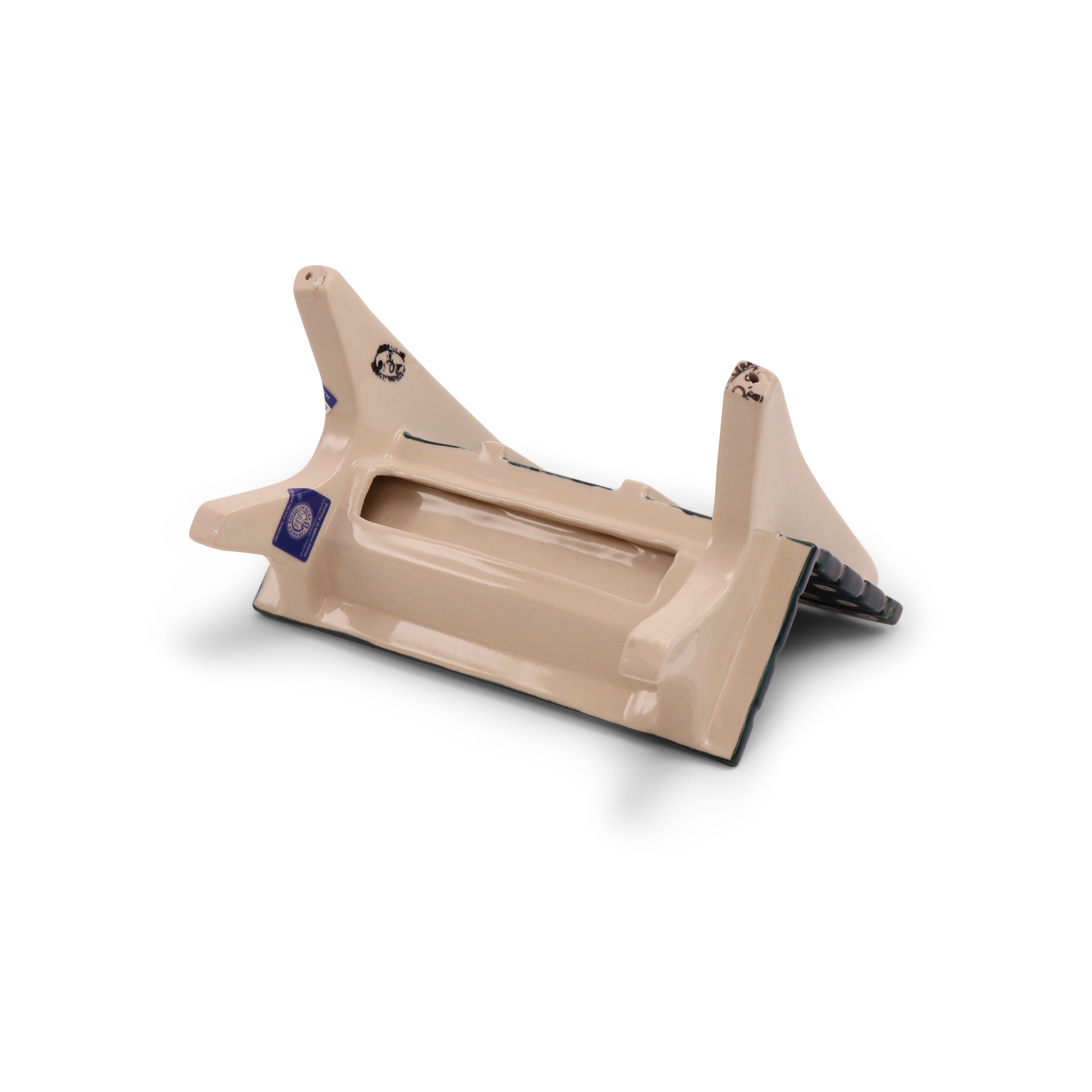 8"x4.5"x7" Bench Figurine. Pattern: Owl Eye Emerald