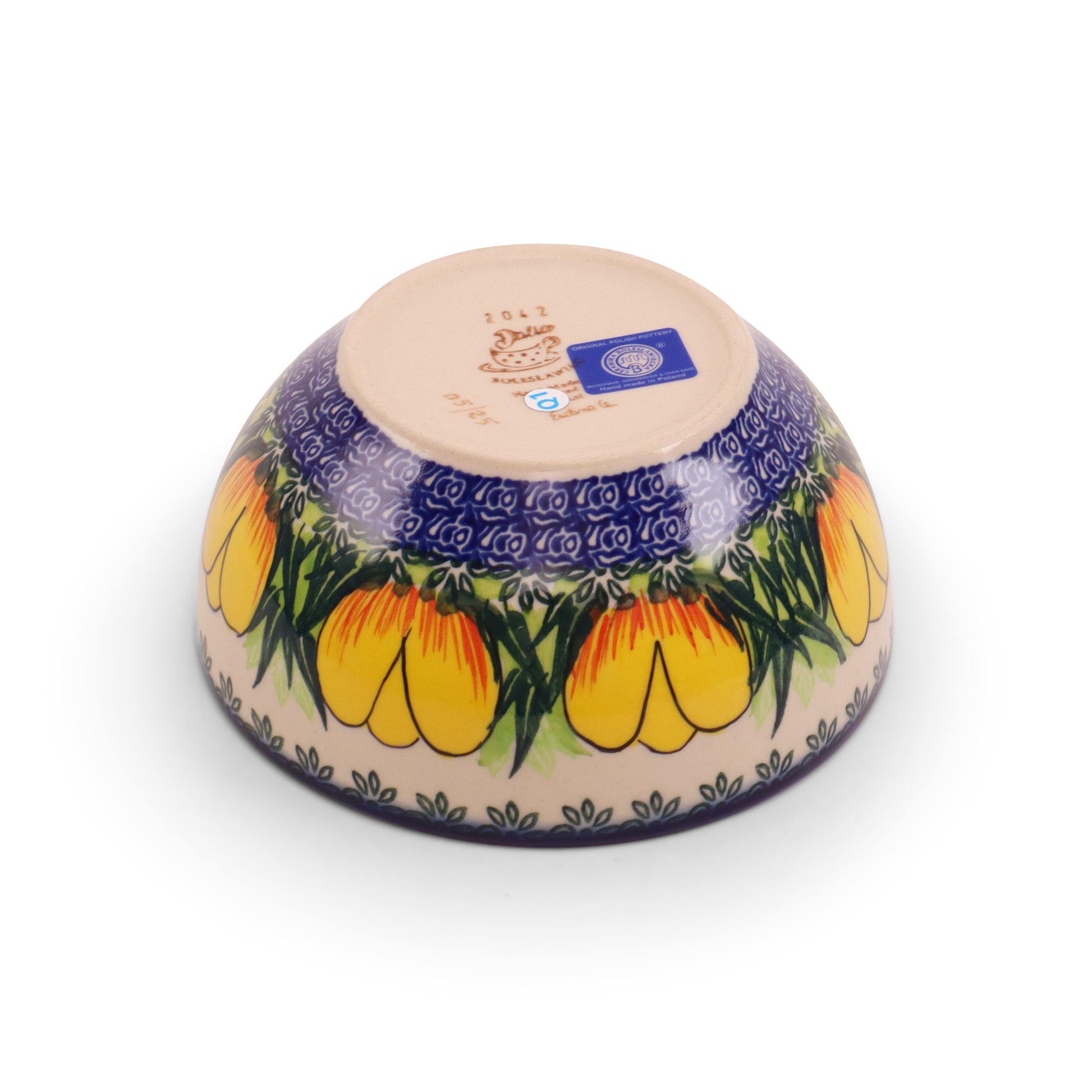 6"x3" Round Bowl.Pattern: Tulip Time