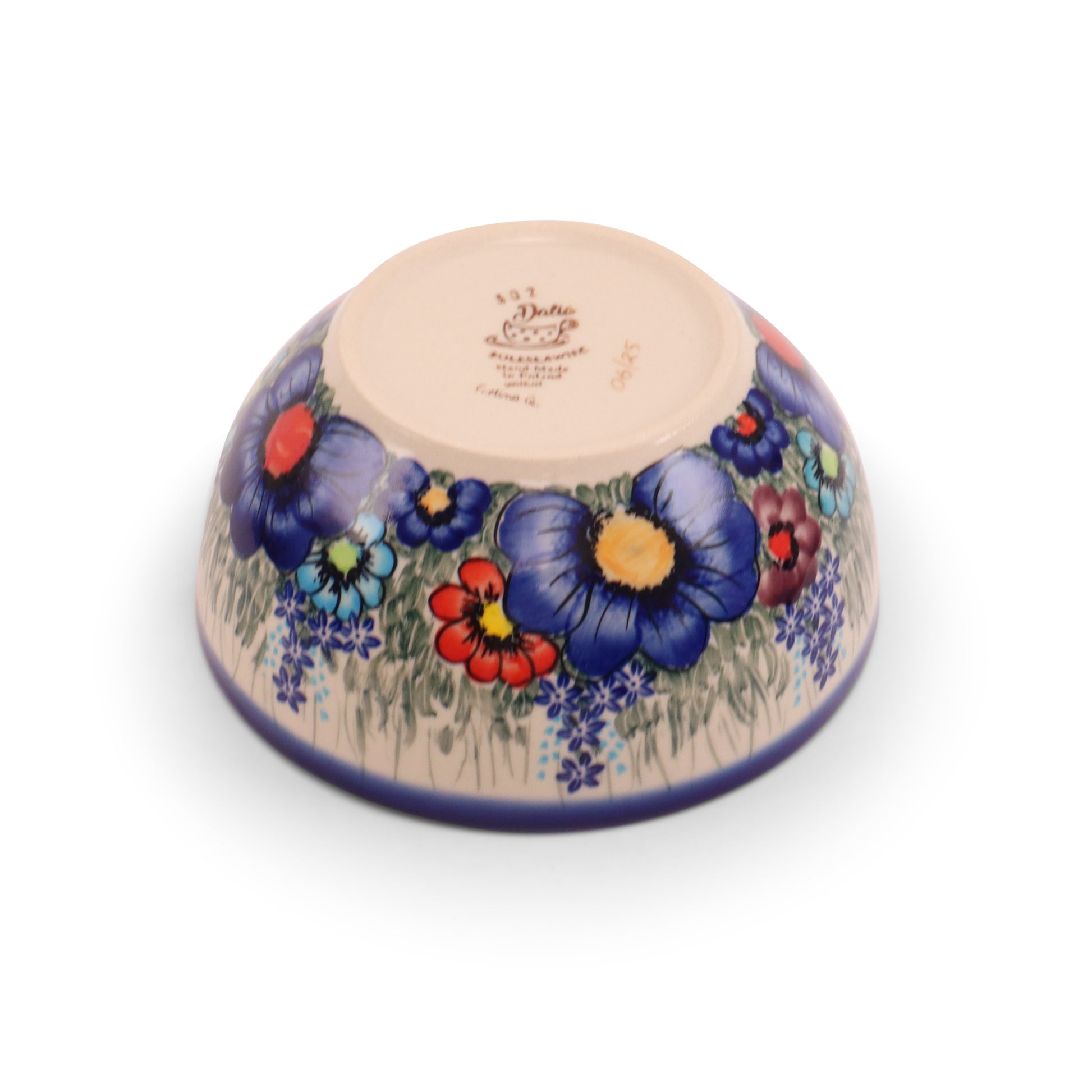 6"x3" Round Bowl.Pattern: Blooms in Blue