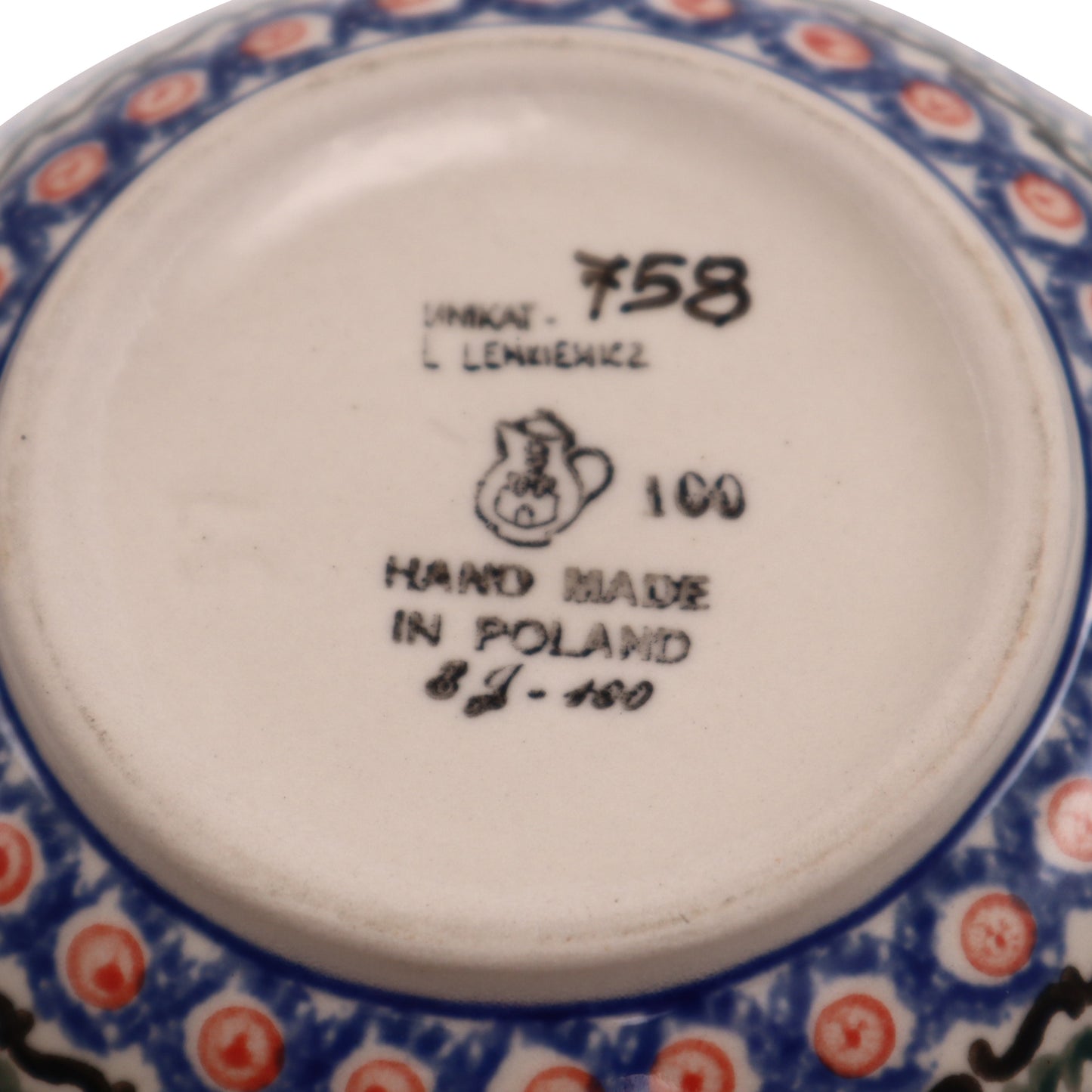 7.5"x 4" Round Ridge Bowl.Pattern: U758