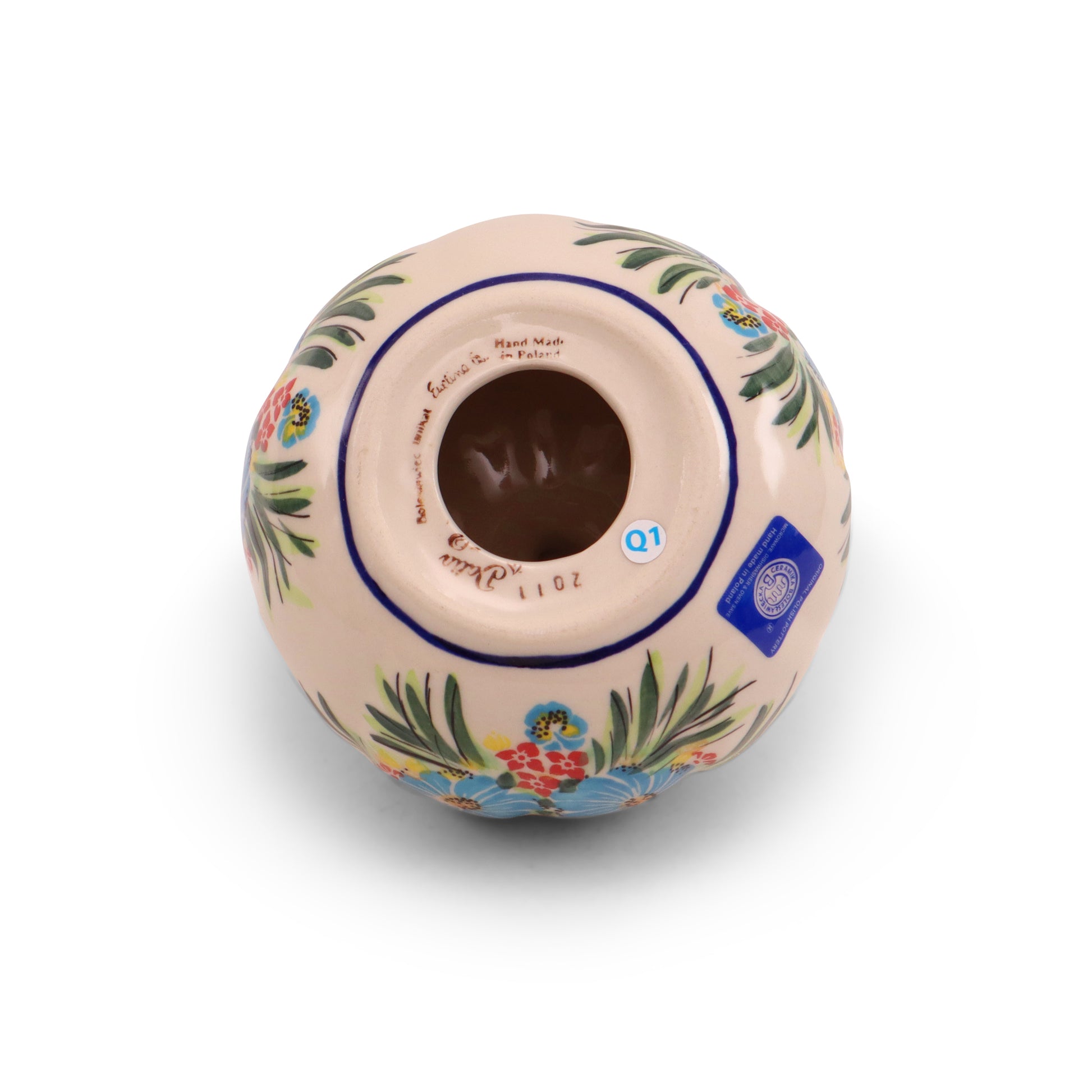 6"x5" Pumpkin Figurine.Pattern: Fireworks