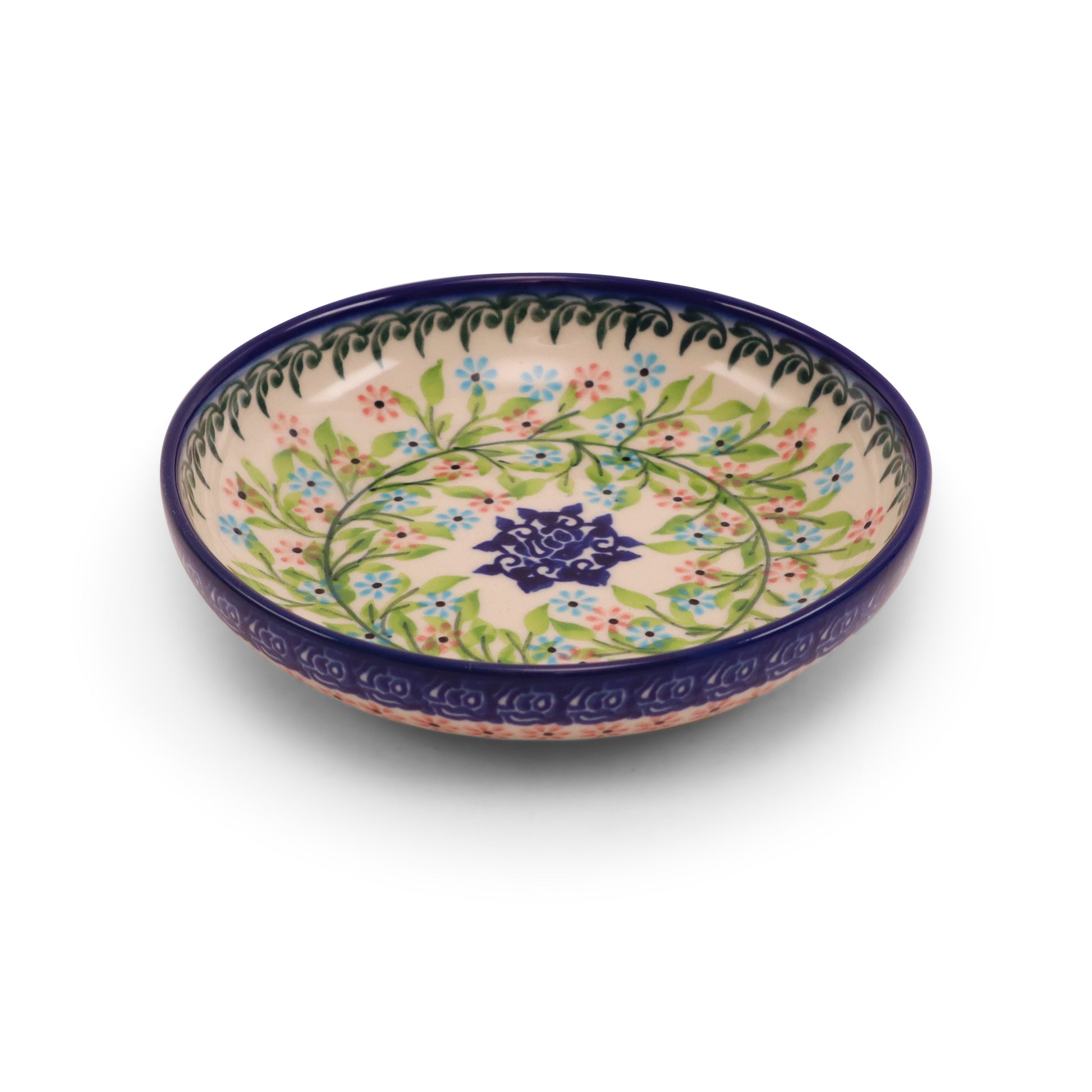 5"x1.5" Shallow Bowl.Pattern: Picnic Party