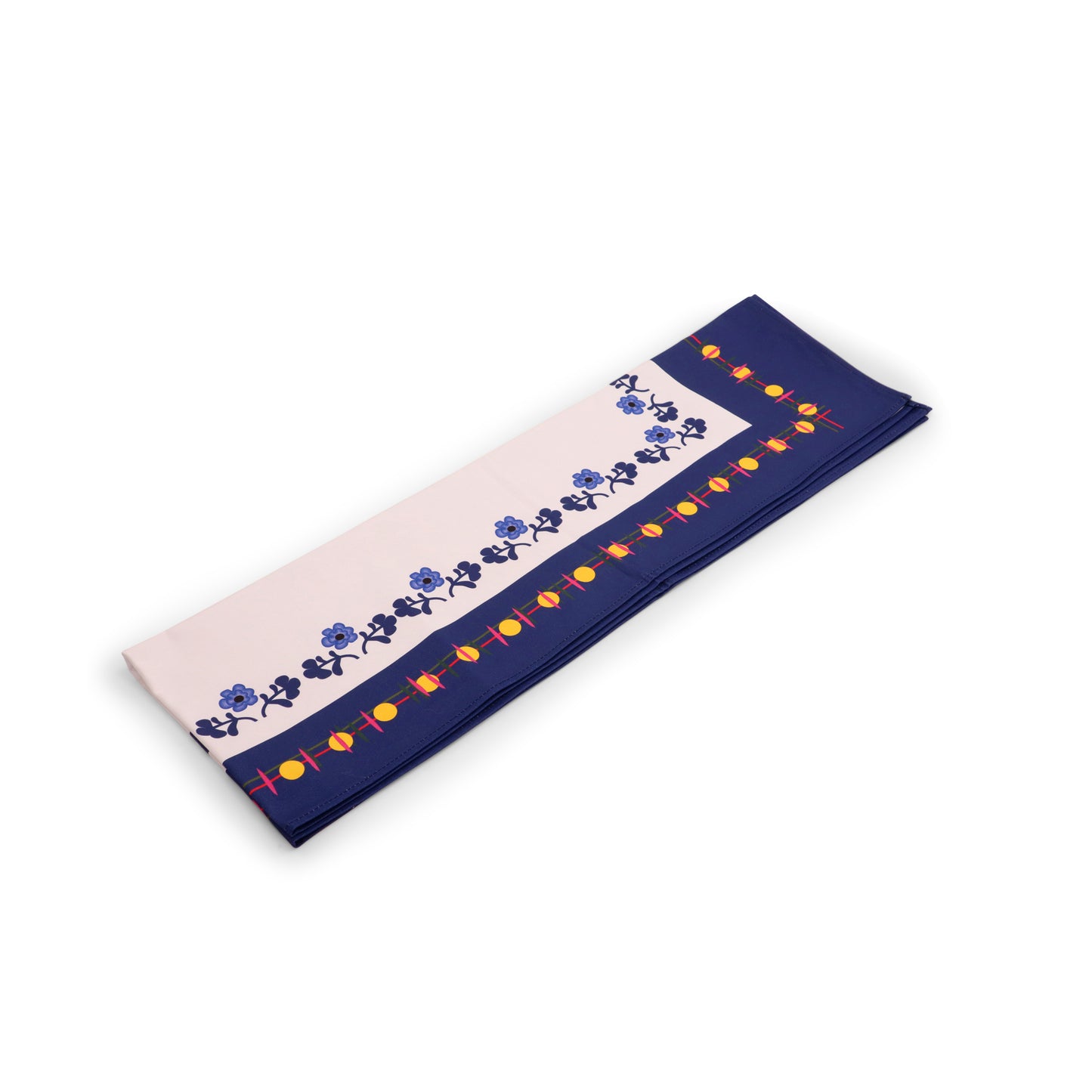 Table runner 18"x56".Pattern : Julia