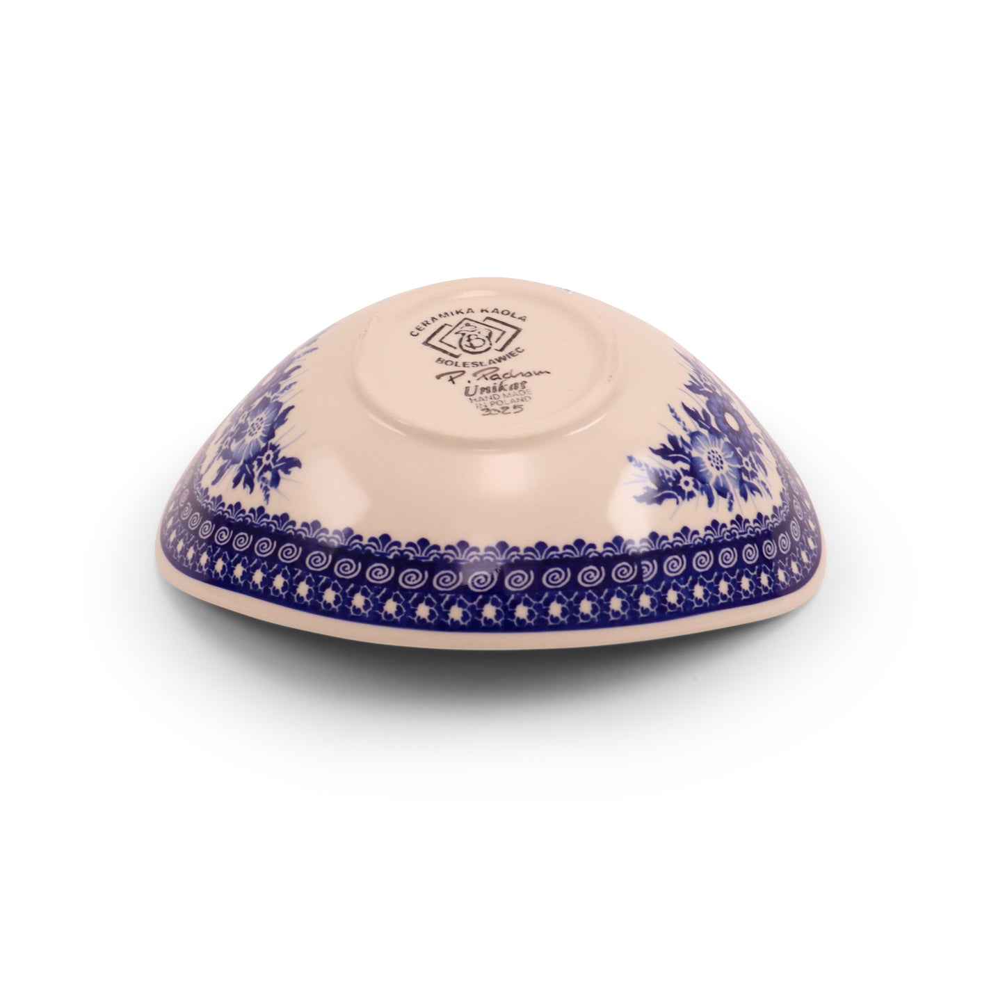 8"x7" Oval Boat Bowl.Pattern: Cobalt Meadow