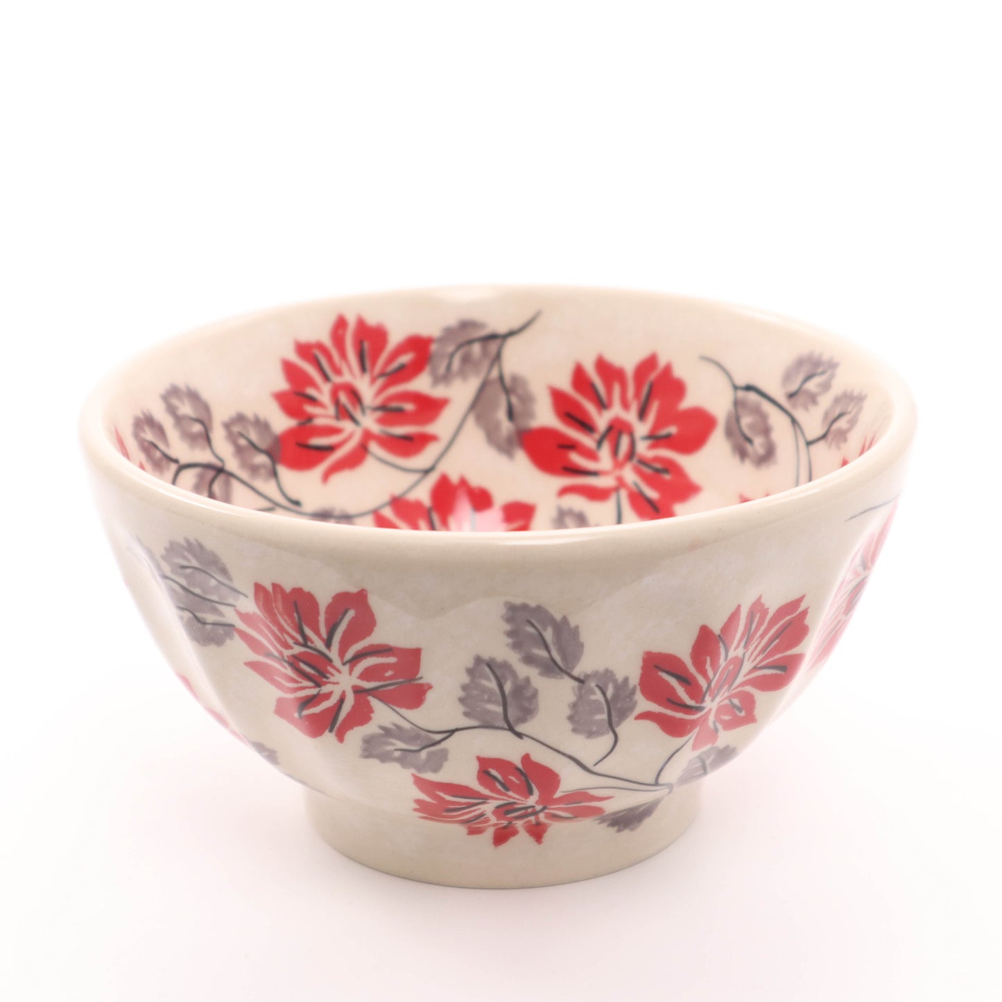 5" Fluted Bowl. Pattern: Modern Red