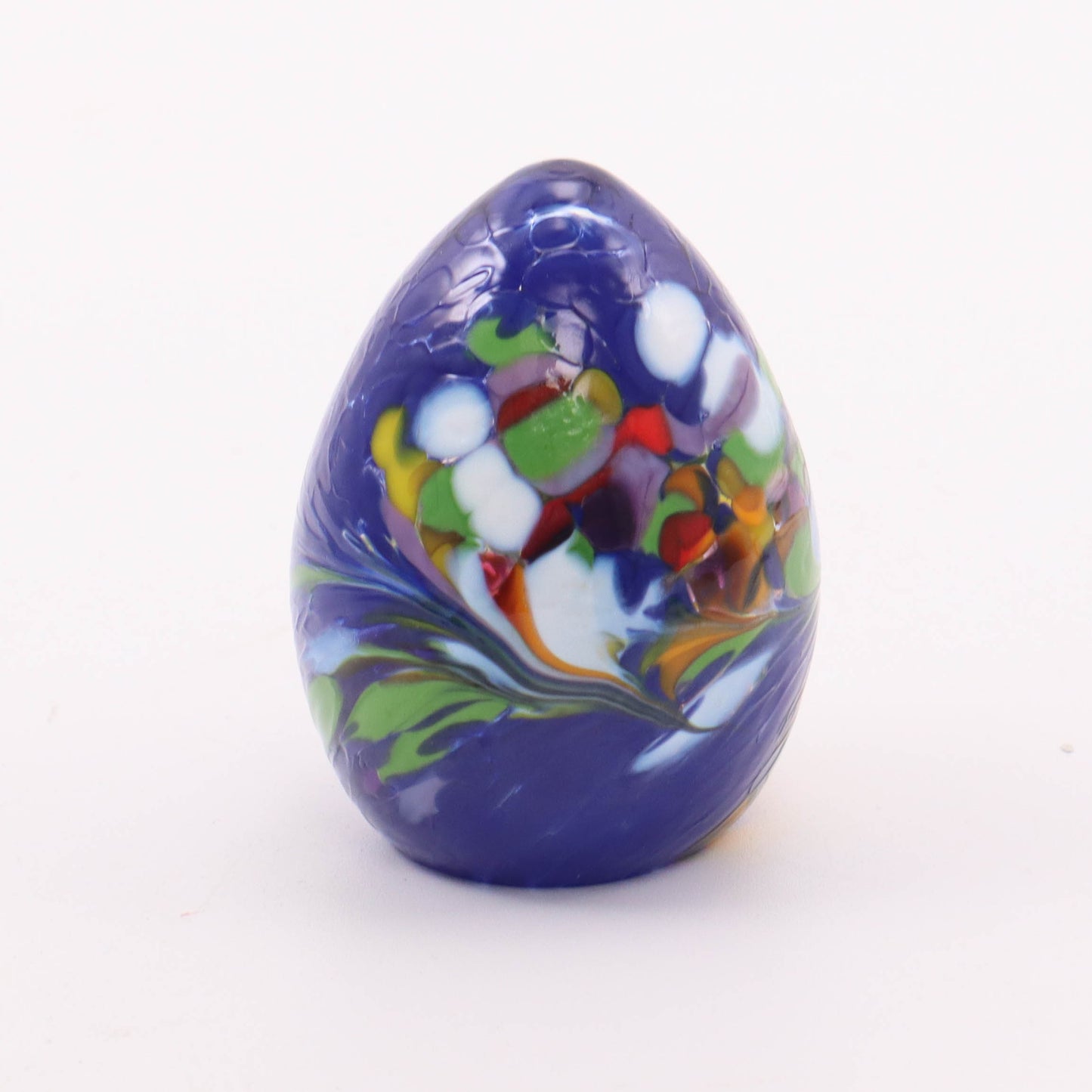 2.5" Small Egg Figurine. Pattern: Blue