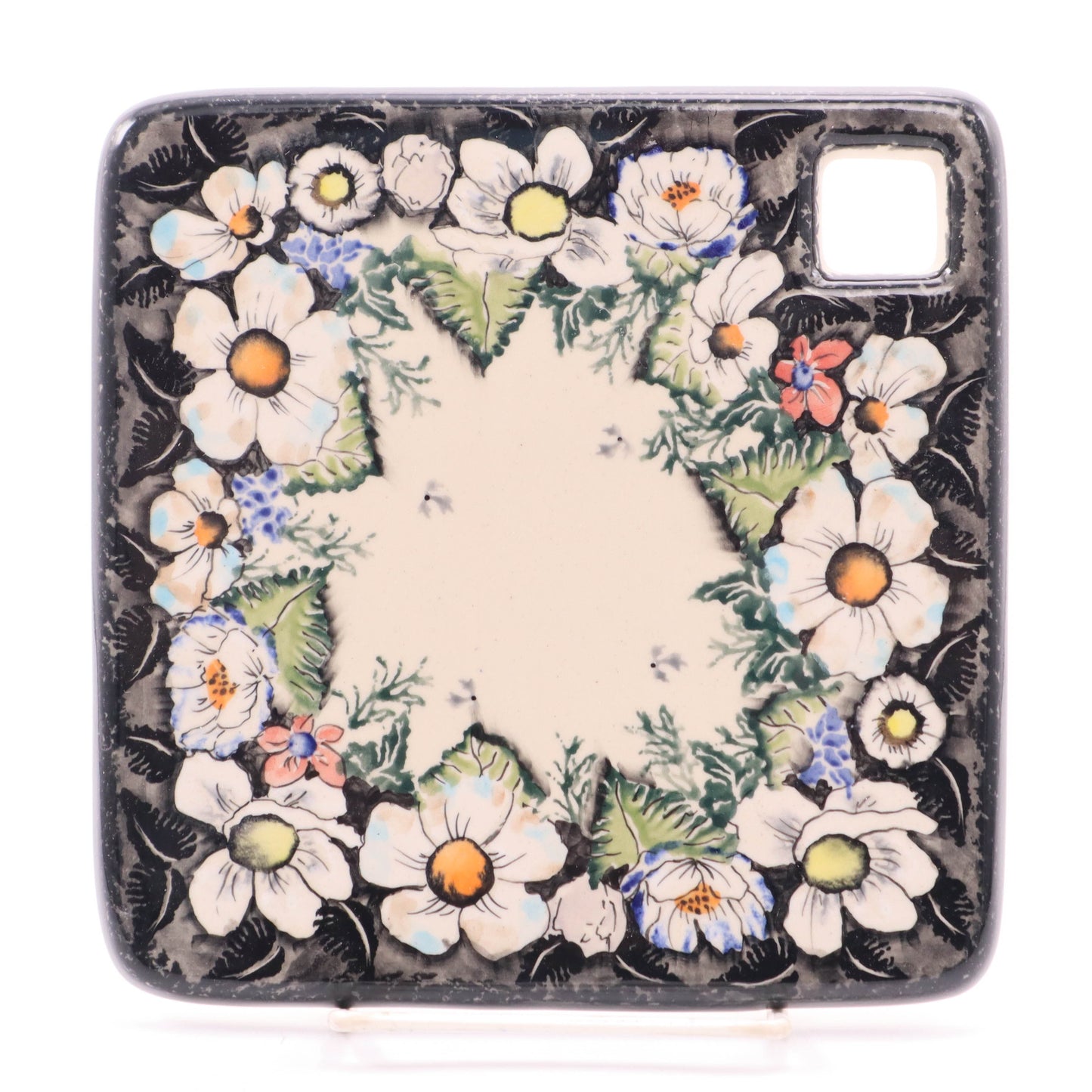 7.5" Square Trivet with Hole. Pattern: Midnight Lace