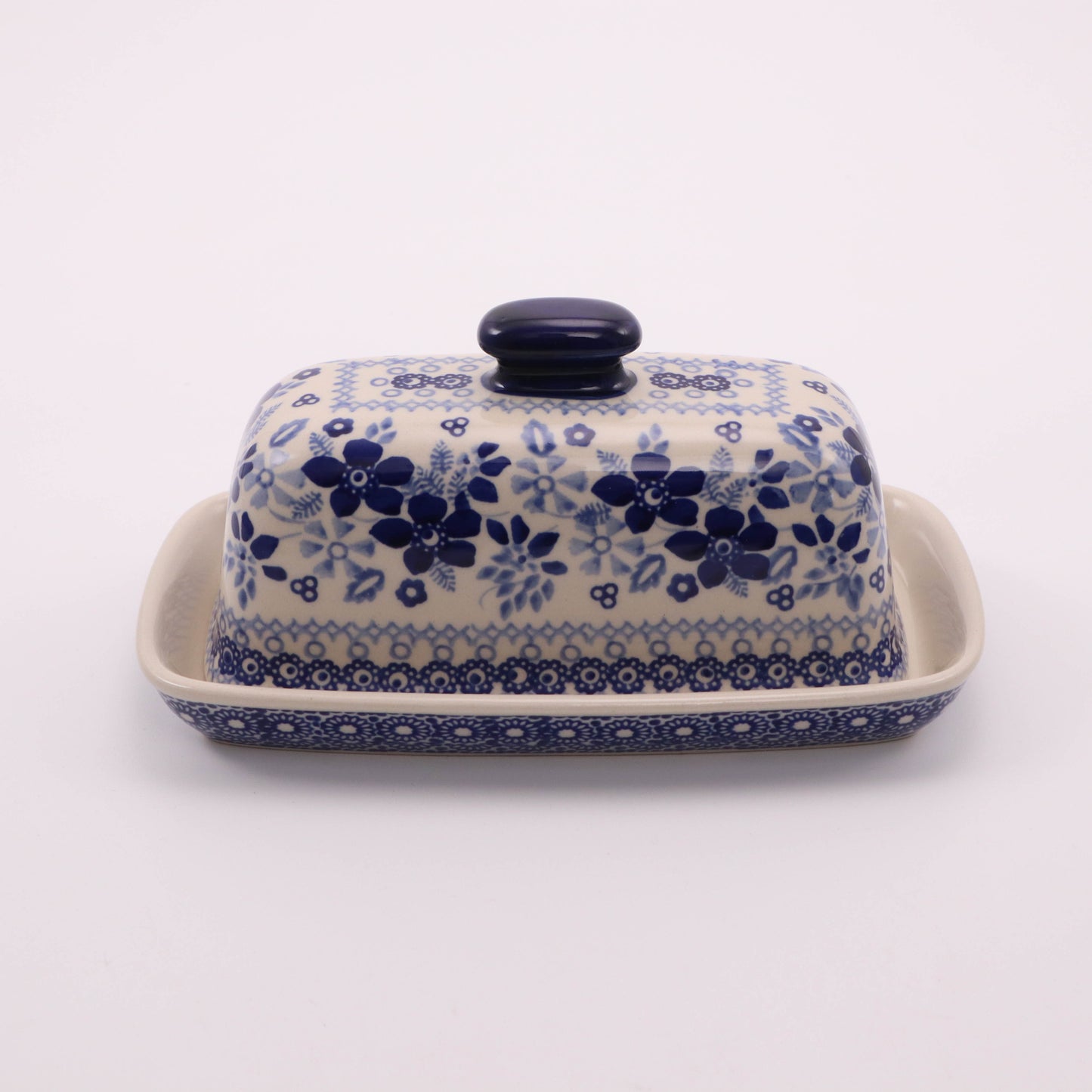 8"x4.5"x4" Covered Butter Dish. Pattern. Wedding