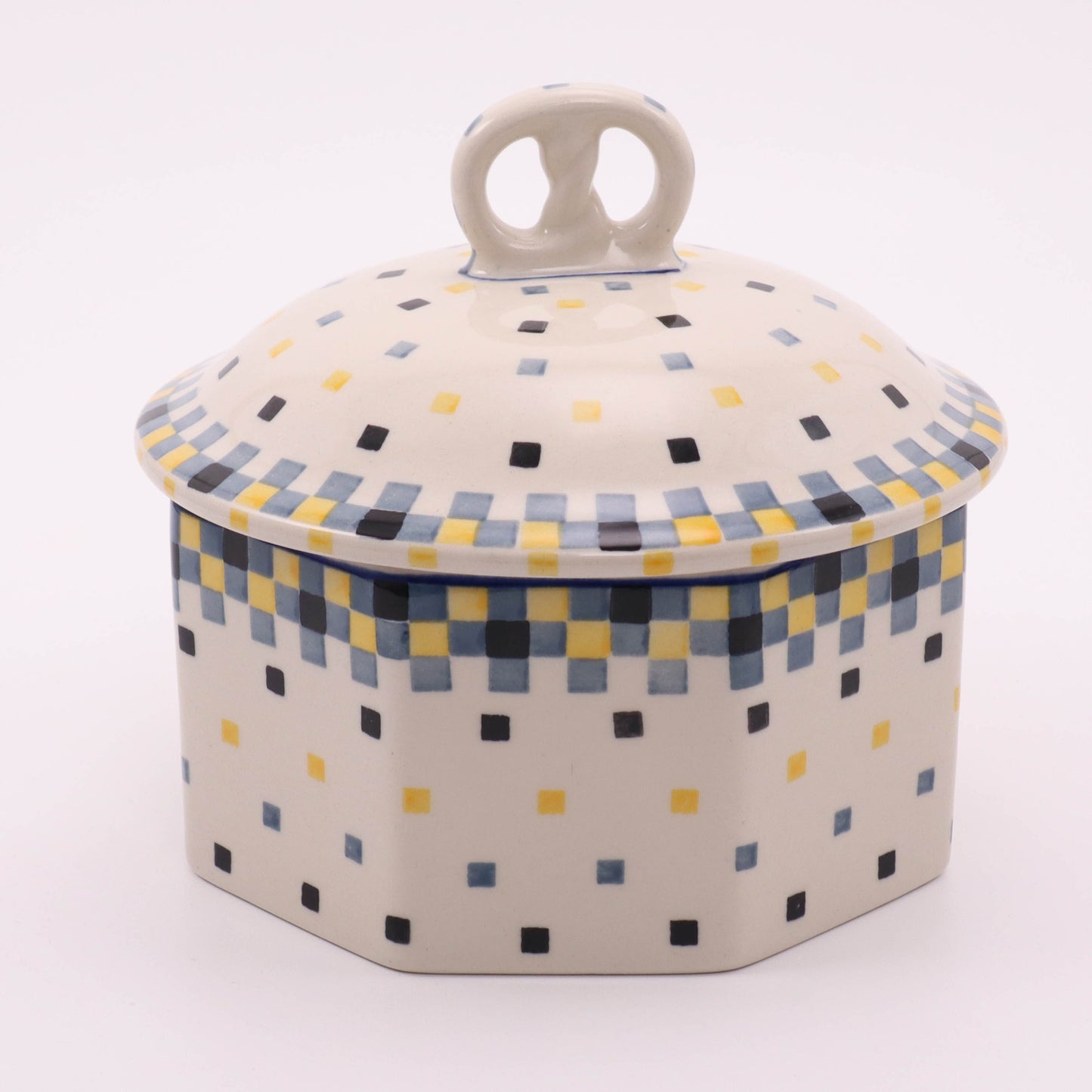 8"x6" Pretzel Box. Pattern: Celebration