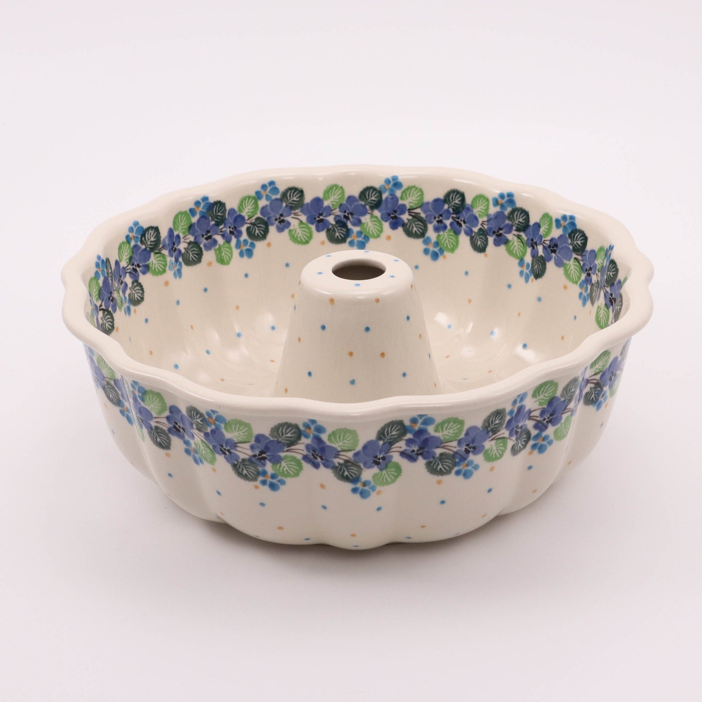 11"x4" Bundt Cake Pan. Pattern: Classic Blooms