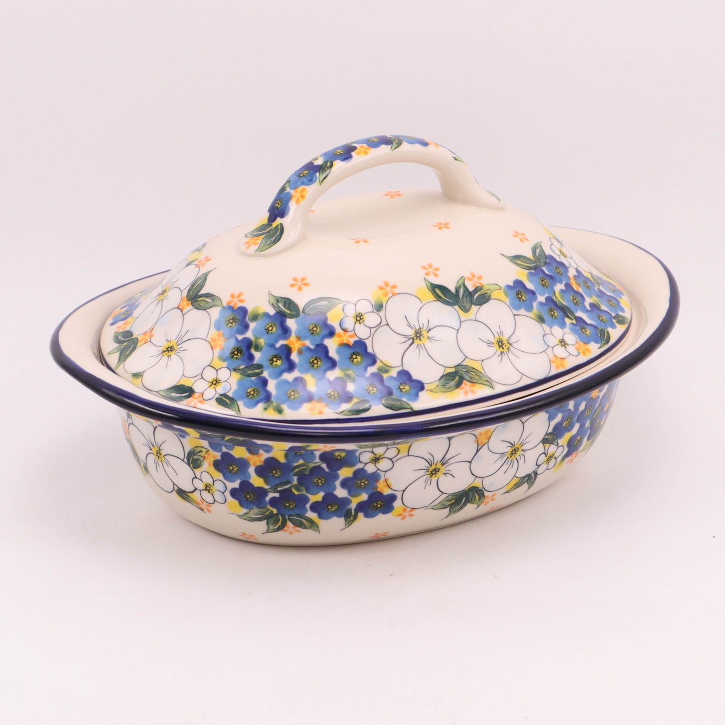 11.5"x9"x6" Covered Oval Baker .Pattern: U88