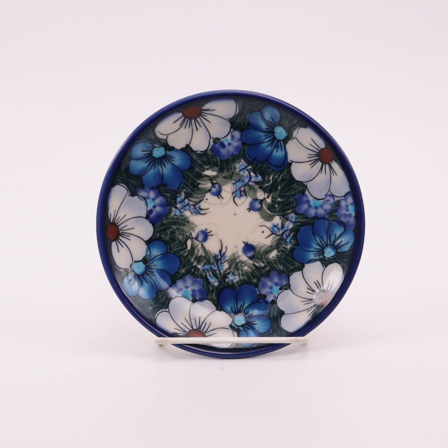 6.5" Bread Plate. Pattern: Cool Blues