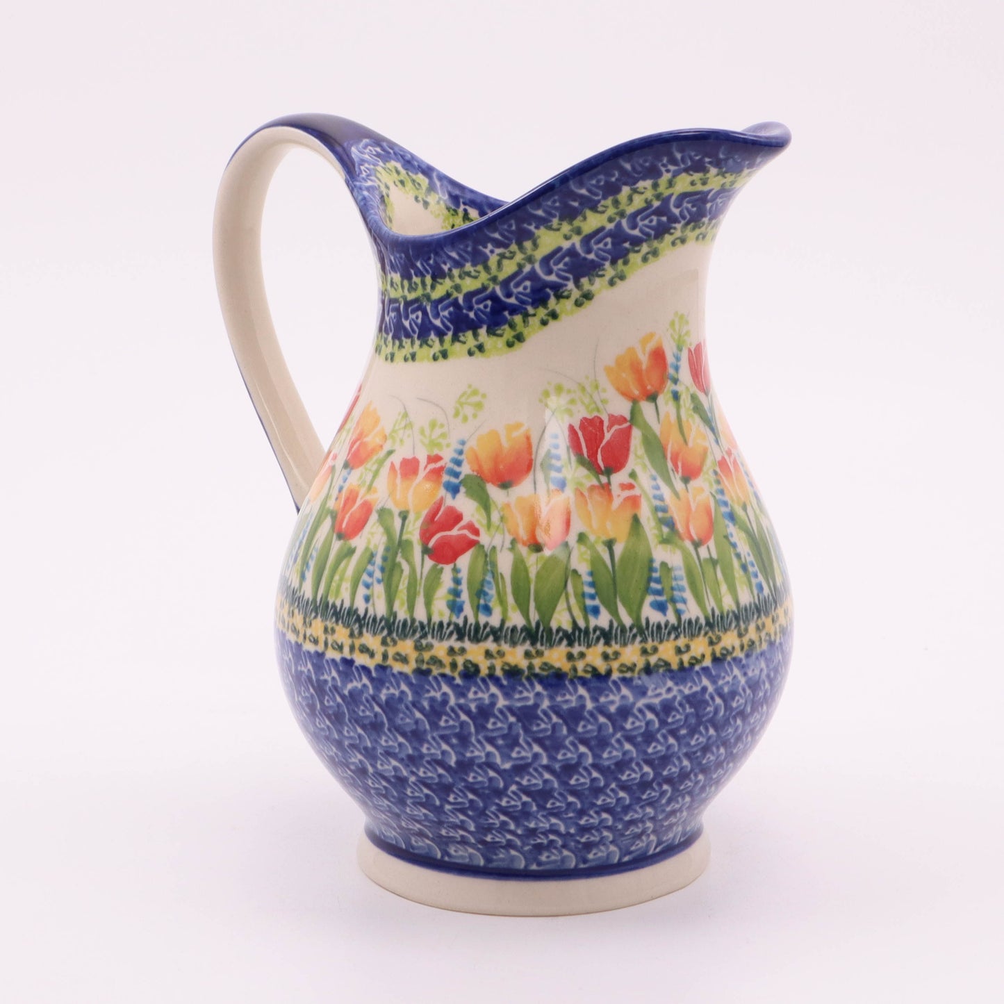32oz Pretty Pitcher. Pattern: Just Tulips
