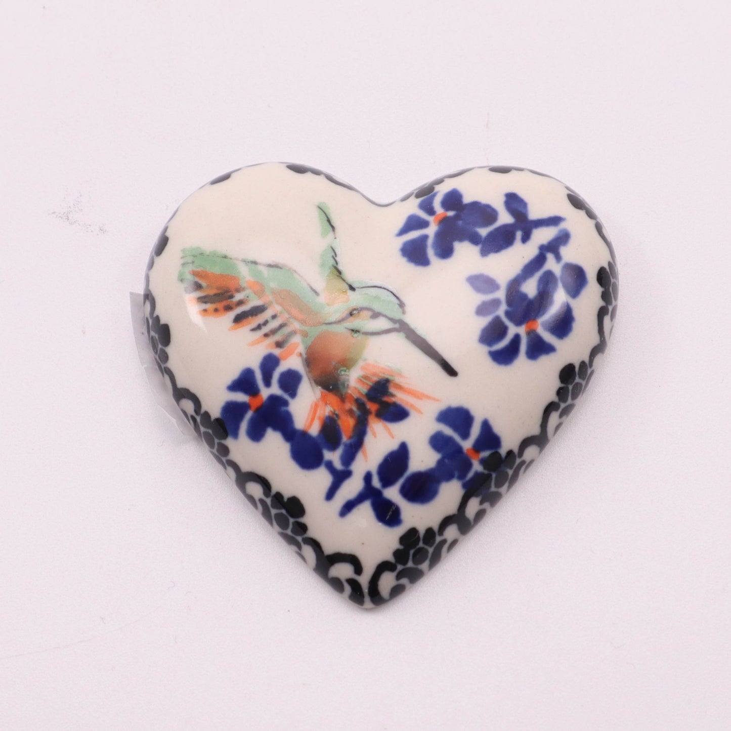 2.5" Heart Magnet. Pattern: Hummingbird A