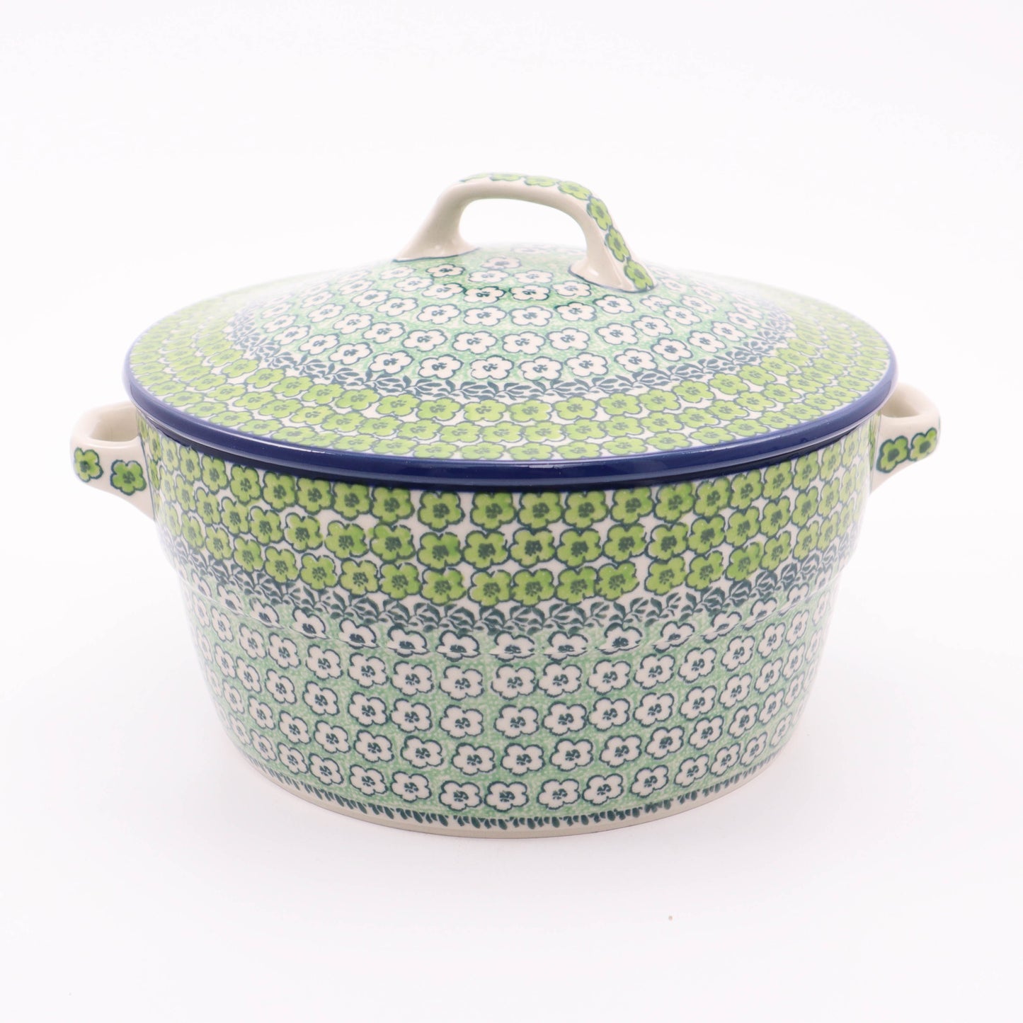 9"x4" Dutch Oven. Pattern: Lucky Charms