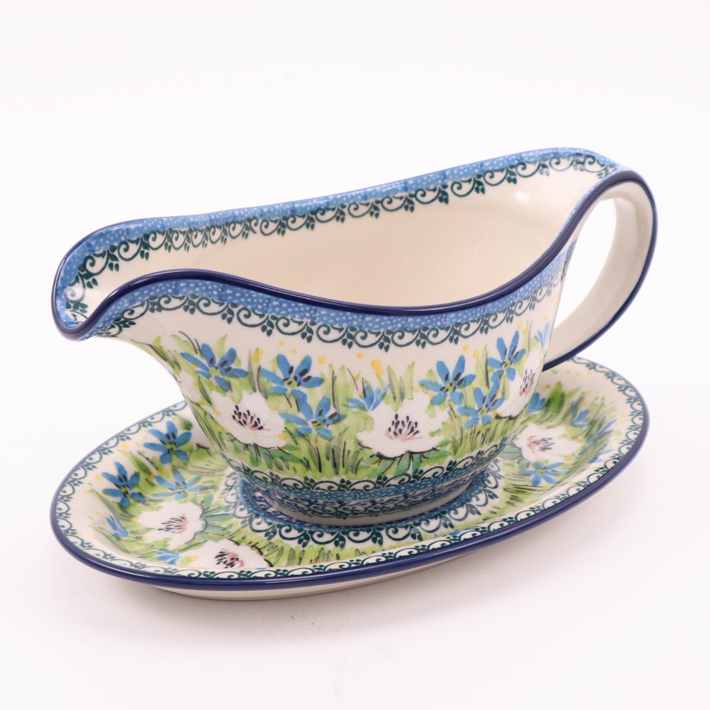 24oz Gravy Boat on Plate. Pattern: Regency Park