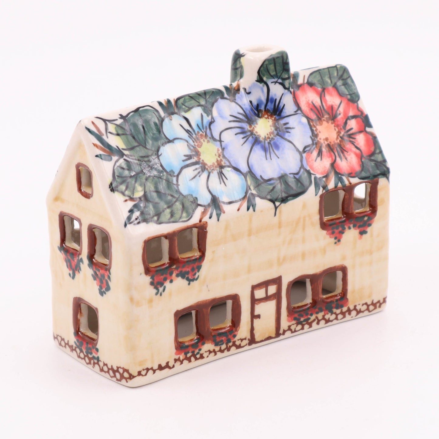 4.5" House Figurine. Pattern: B