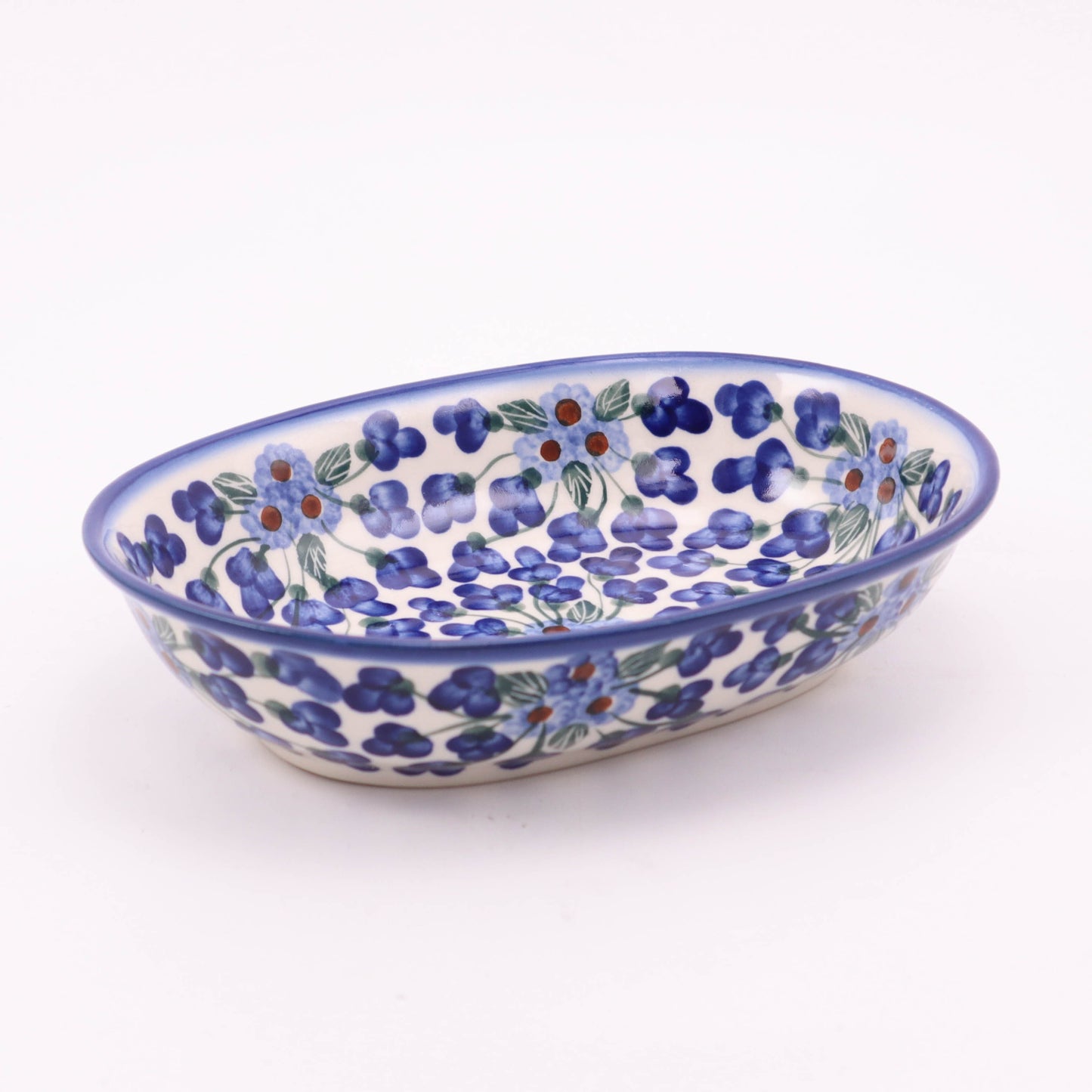 5.5"x8" Oval Bowl. Pattern: Berry Buds
