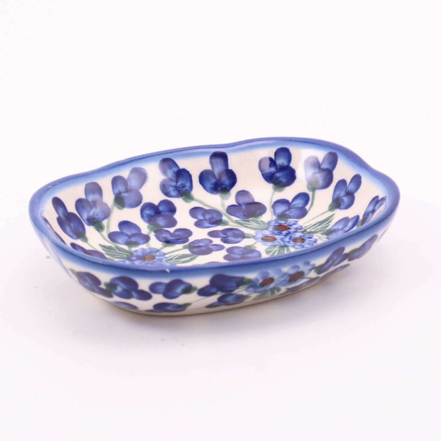 3.5"x5" Shell Bowl. Pattern: Berry Buds
