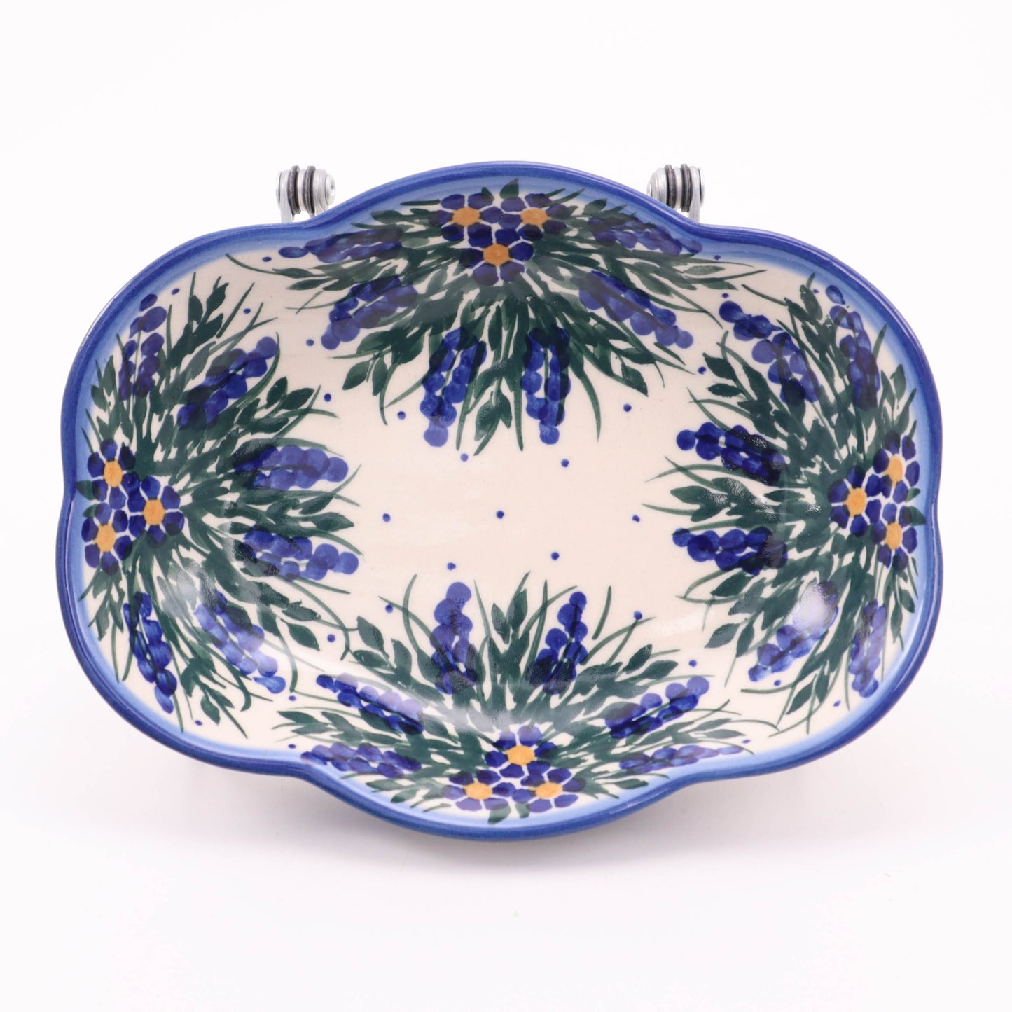 6"x7.5" Shell Bowl. Pattern: Chelsea
