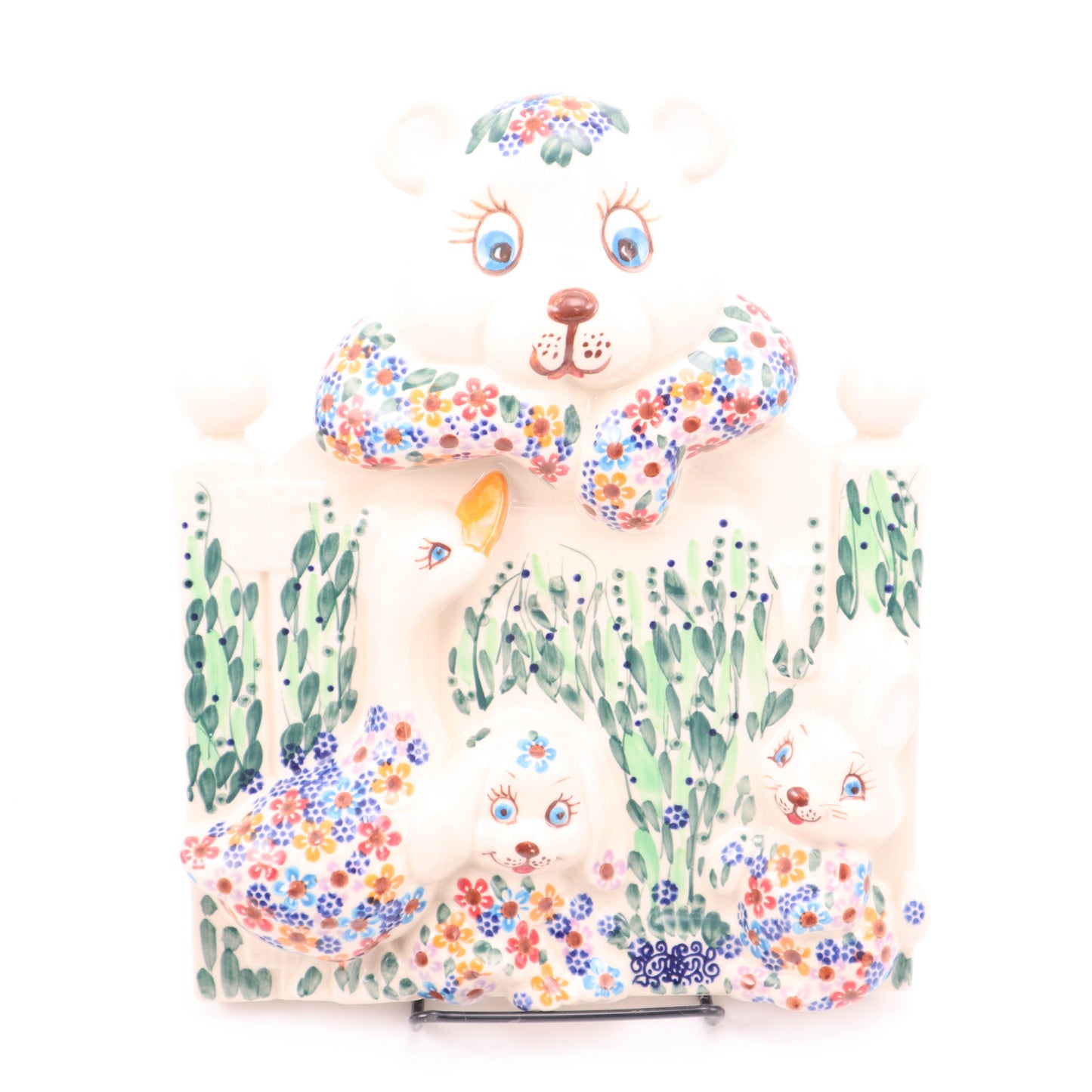 8.5"x10" Teddy Bear and Goose Wall Hanger. Pattern: Daisy