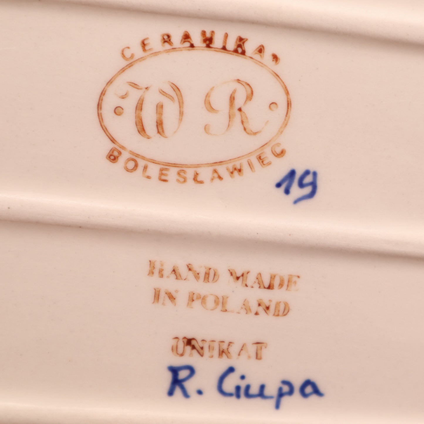 9.5"x7.5" Rectangular Baker. Pattern: Dainty Petals