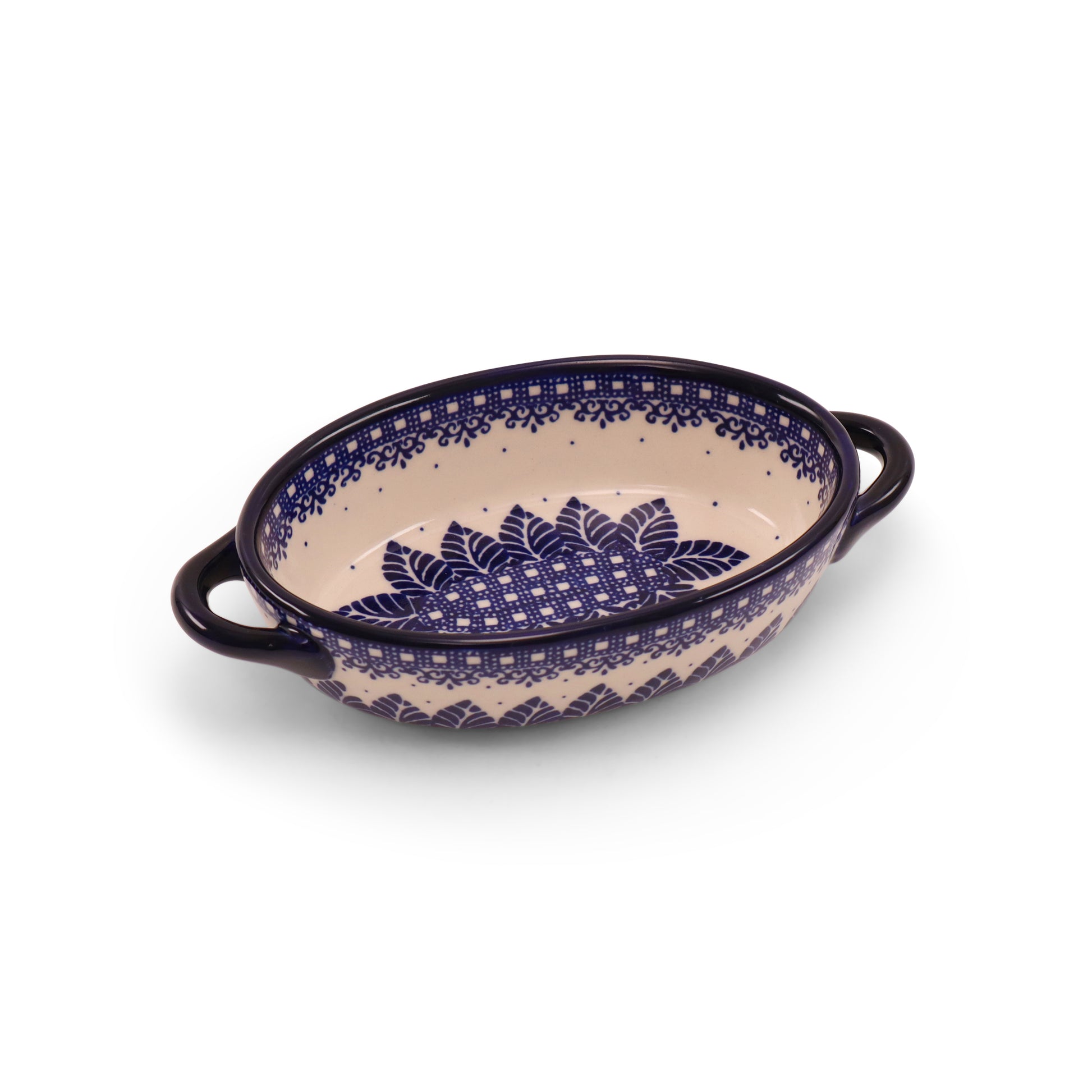 7"x4" Oval Baker with Handles. Pattern: B176