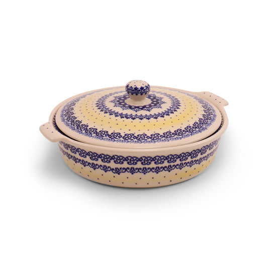 9"x2.5" Covered Dish with Handles.Pattern: Sweater Weather