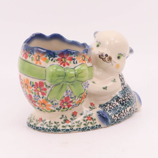 6"x4.5" Easter Bunny with Egg Pattern.Pattern: Daybreak