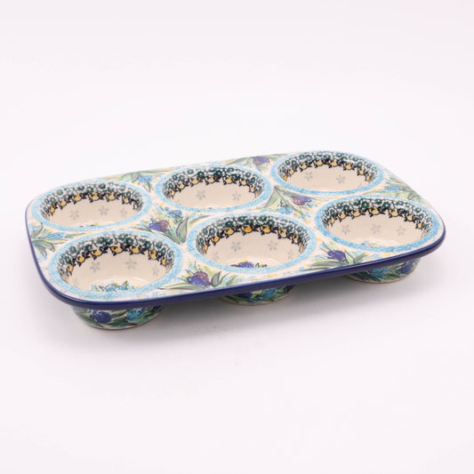 11"x8" Muffin Baker. Pattern: Iris Royale