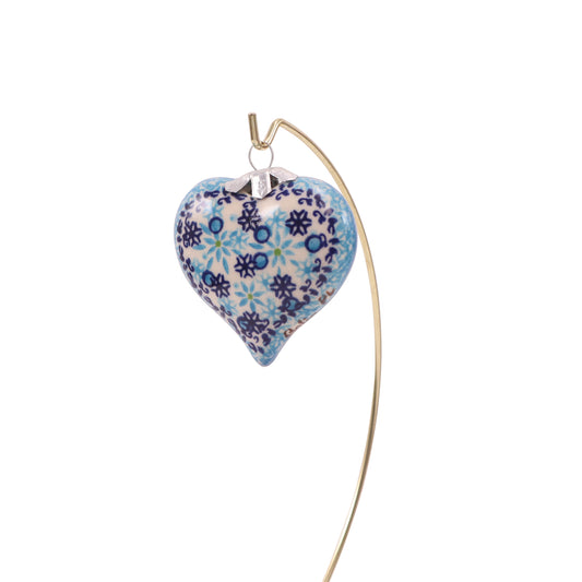 2.5" Heart Ornament. Pattern: Arctic Blast