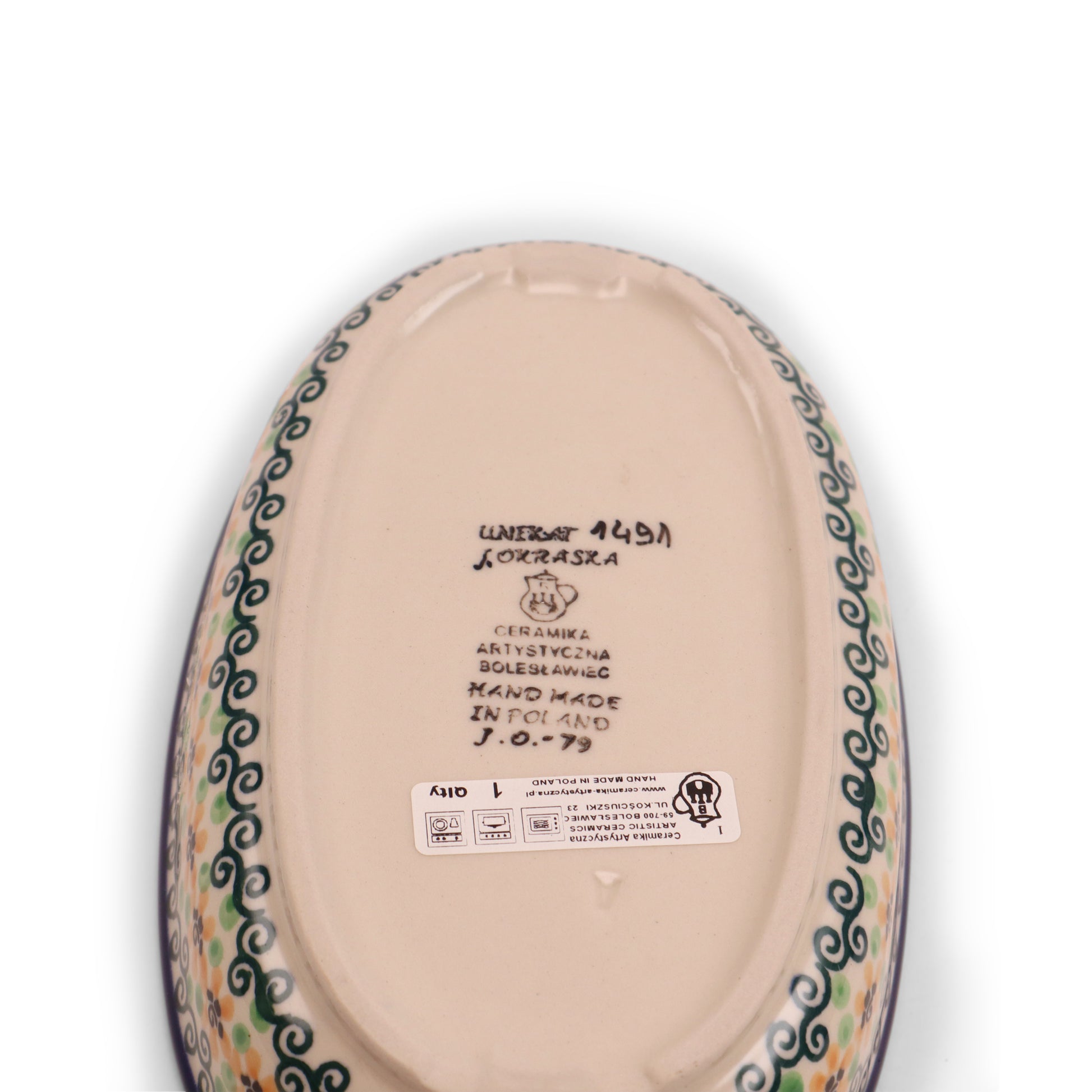 9.5"x6.5"x2.5" Oval Baker .Pattern: Garden Symphony