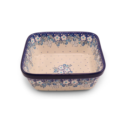 7.5"x7.5"x3" Baker .Pattern: Daisy Blue