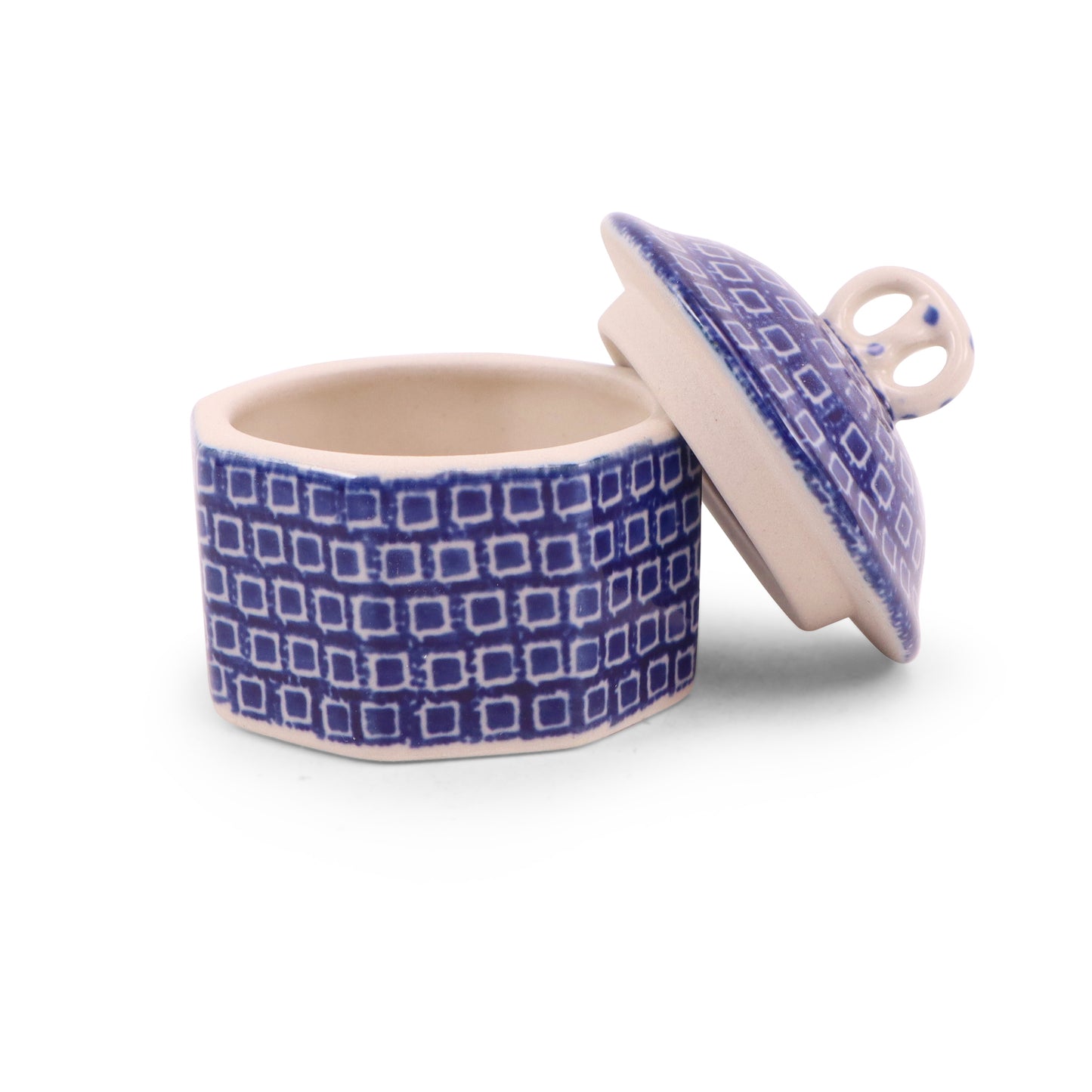 Mini Pretzel Box. Pattern: Blue Tiles
