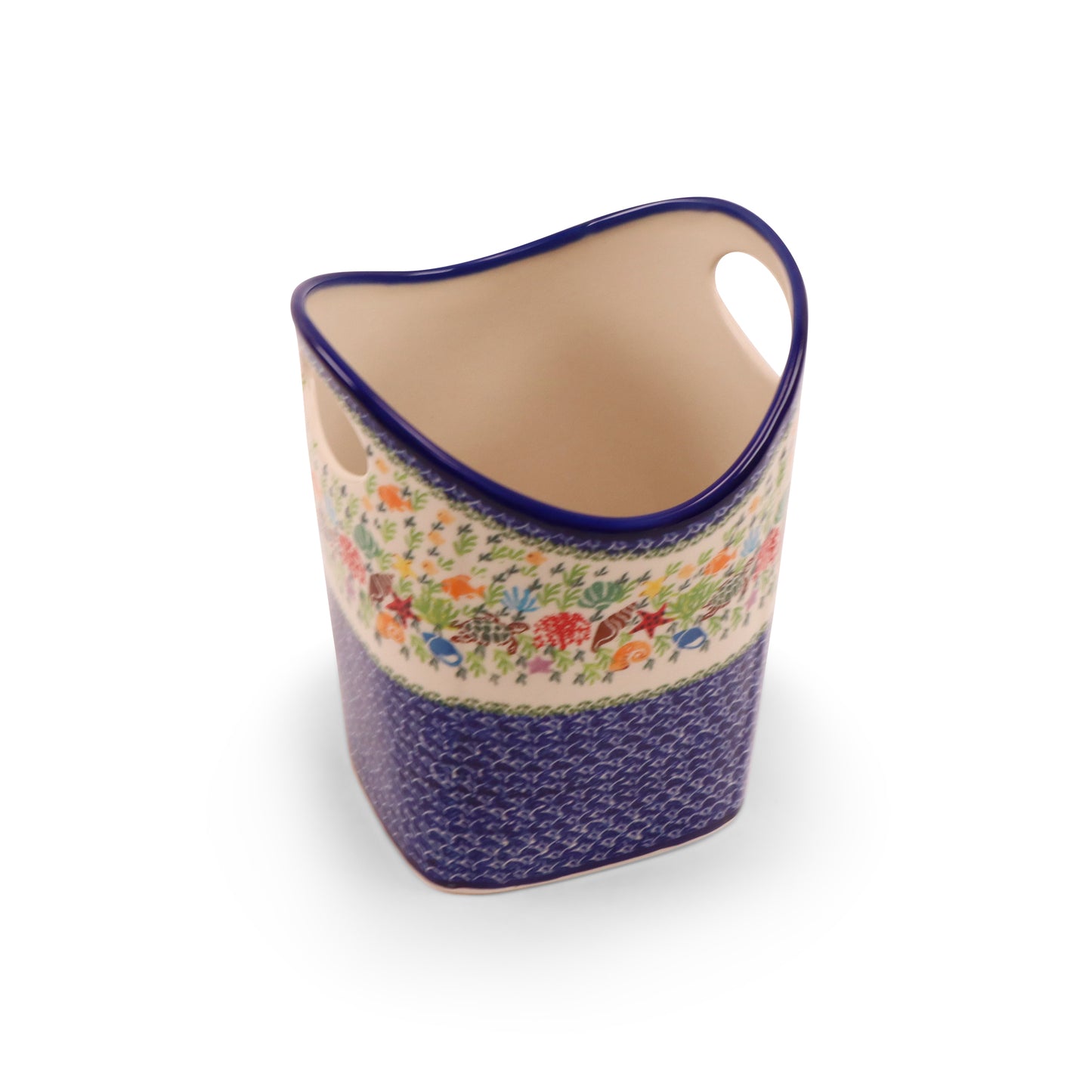 8.5"x5" Basket with Handles. Pattern: See World