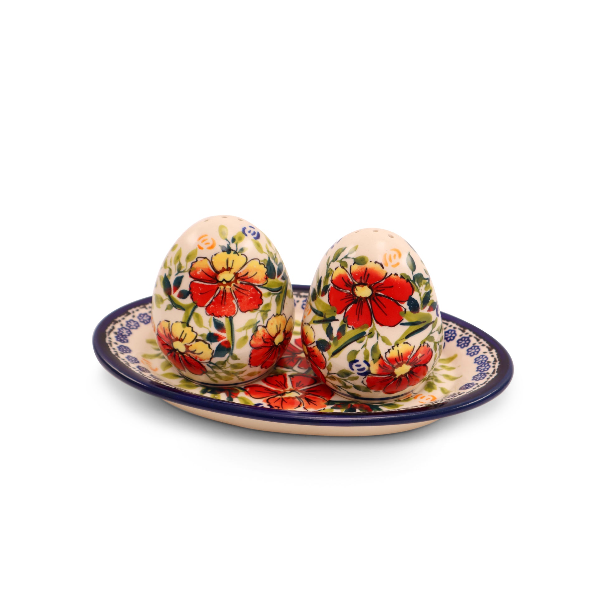 Salt and Pepper Set .Pattern: Christmas Day