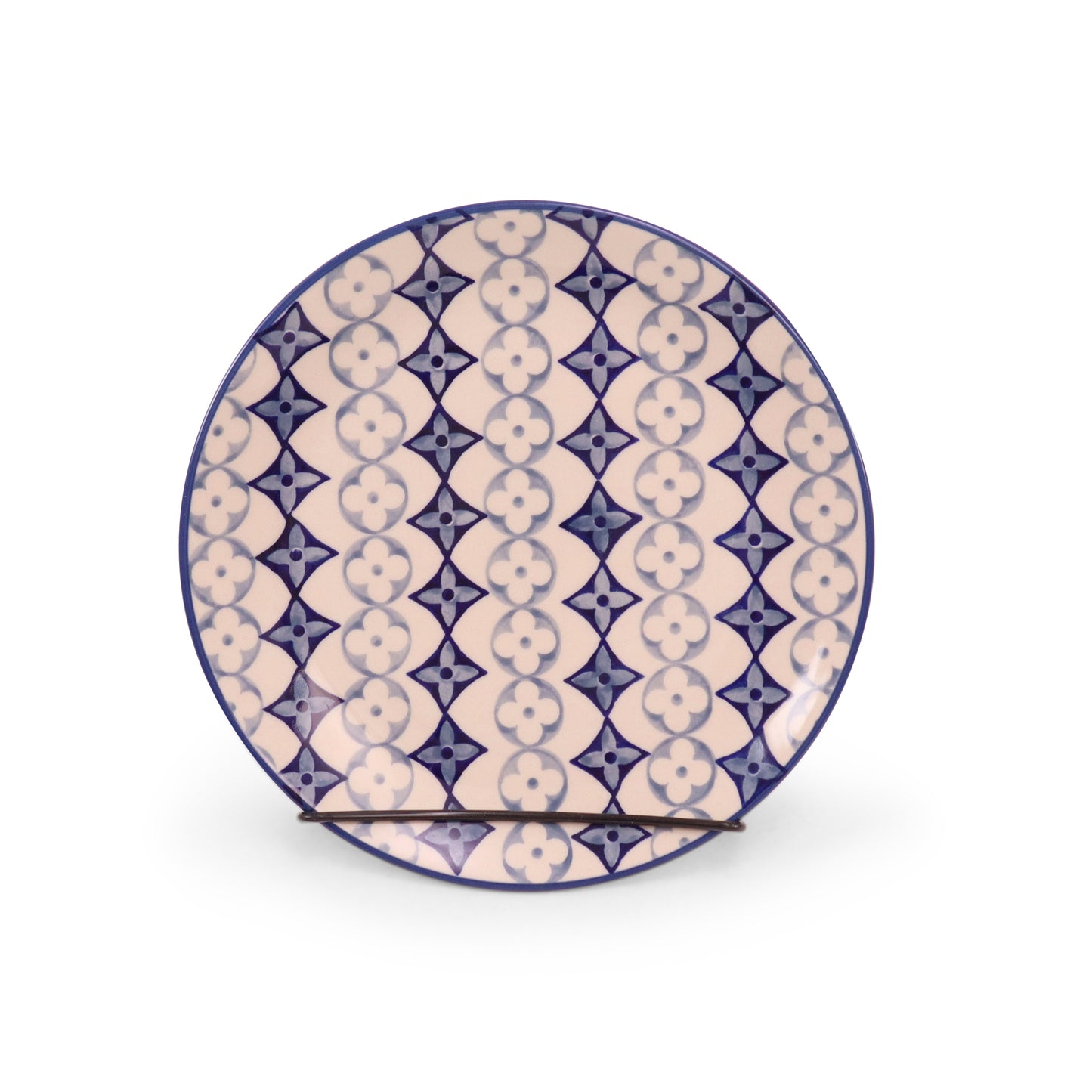 8.5" Dessert Plate. Pattern: Game Night