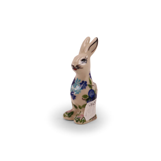 Mini Rabbit - Tall. Pattern: G