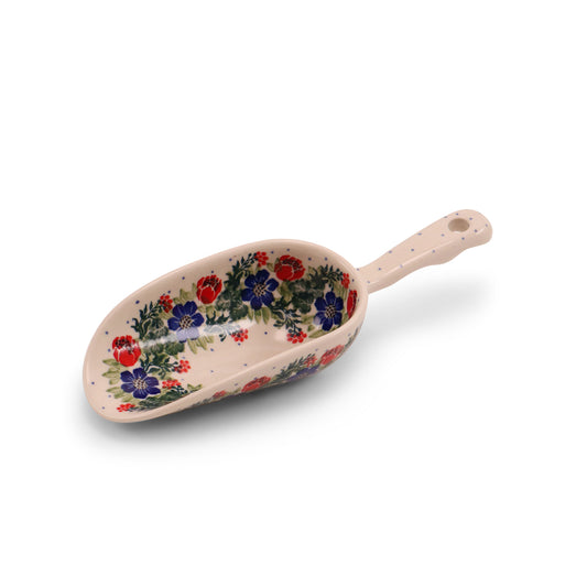 6"x3" Scoop. Pattern: Around the Clock