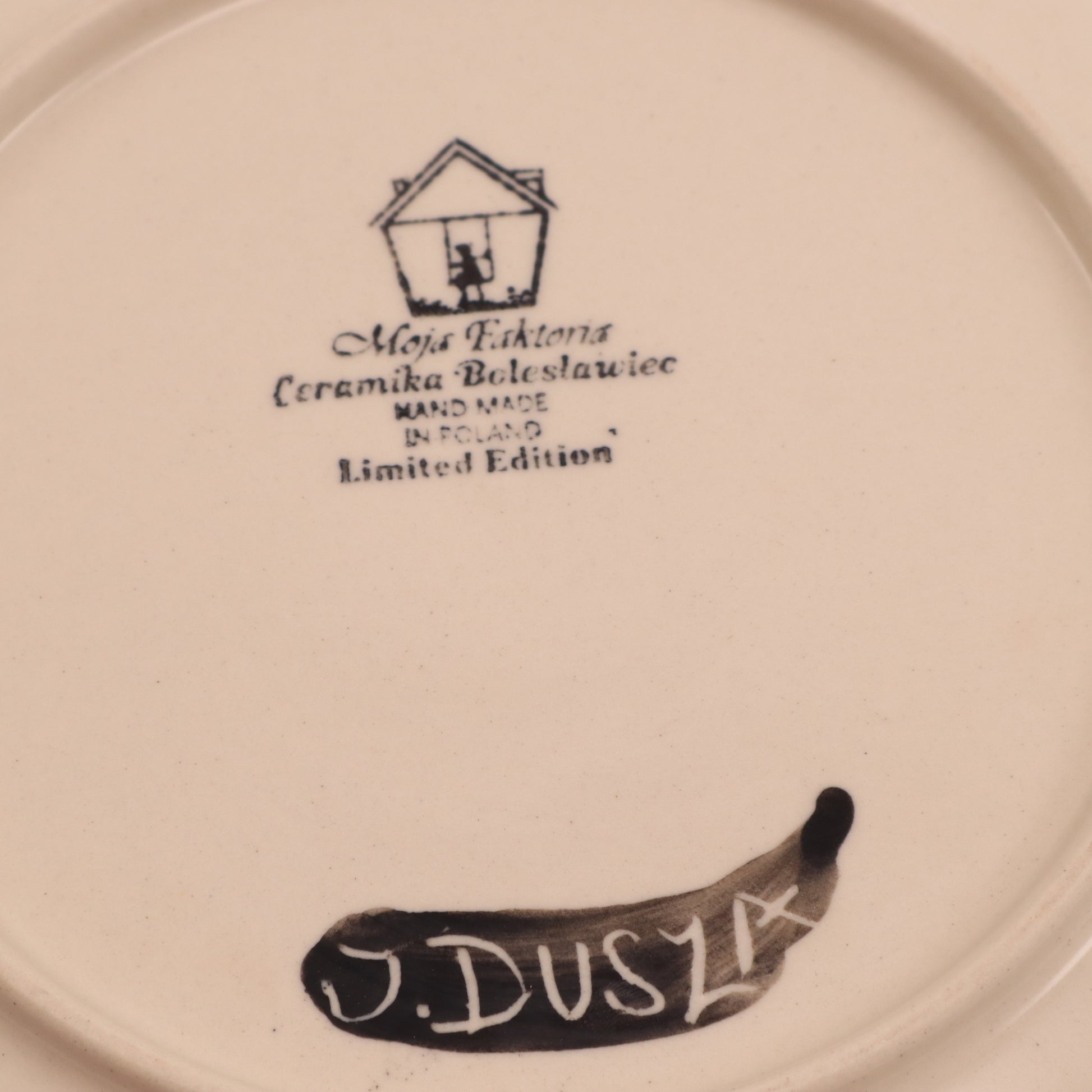 10" Dinner Plate .Pattern:Tiger Lily