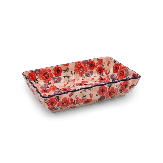 9"x6"x2" Scalloped Baker Pattern: Cherry Delight