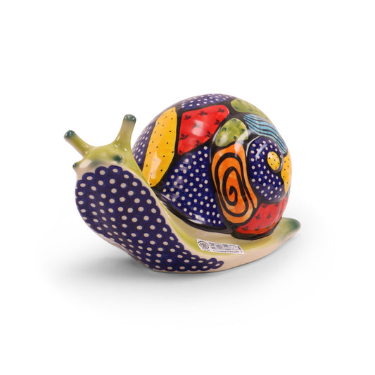 8"x6" Snail Figurine. Pattern: Unity