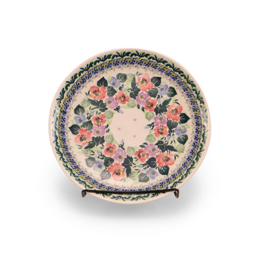 9.5" Dinner Plate. Pattern: Lucky Charm