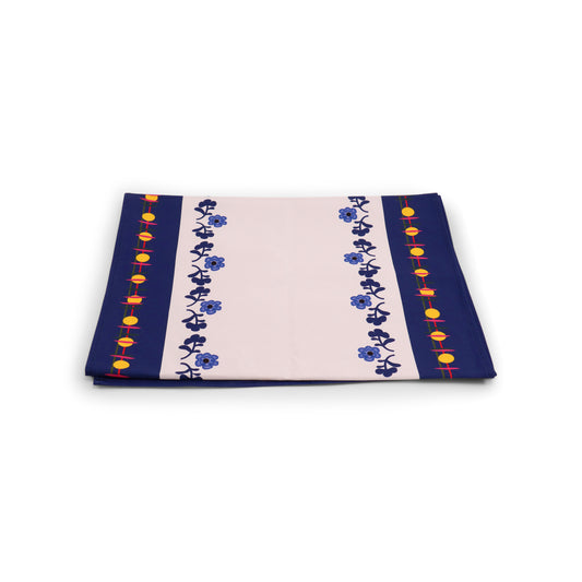 Table runner 18"x56".Pattern : Julia