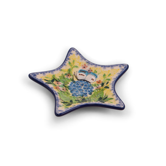 4.5"x4.5" Star Plate .Pattern: Hydrangea