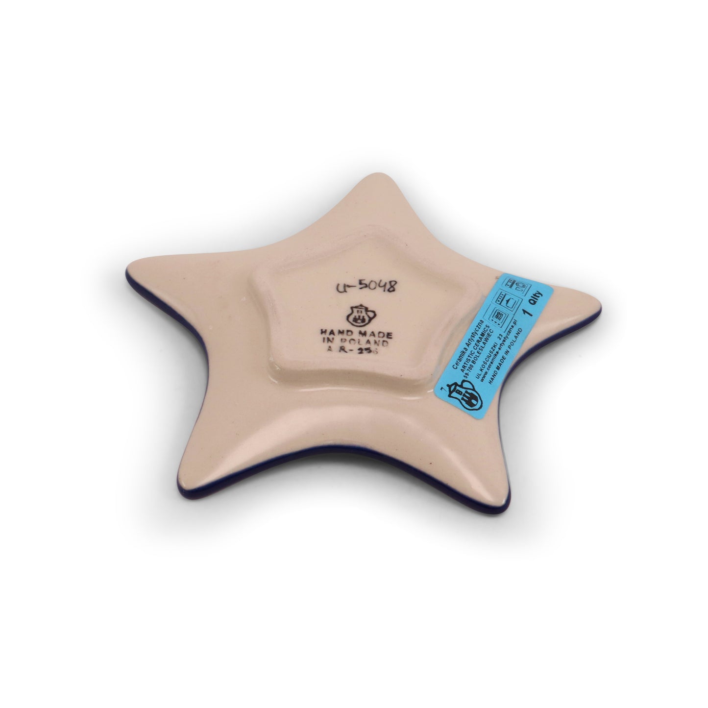 4.5"x4.5" Star Plate .Pattern: Hydrangea