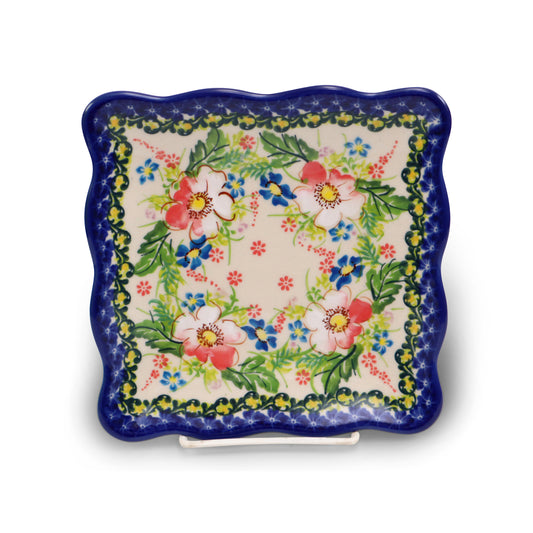 7"x7" Square Ruffle Plate.Pattern: Royal Poppy